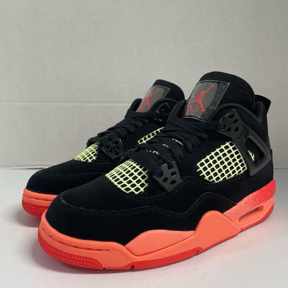 Air Jordan 4 Retro GS Black Infrared II1271 001 Size 6.5 Y Kids Size 8 Women Red